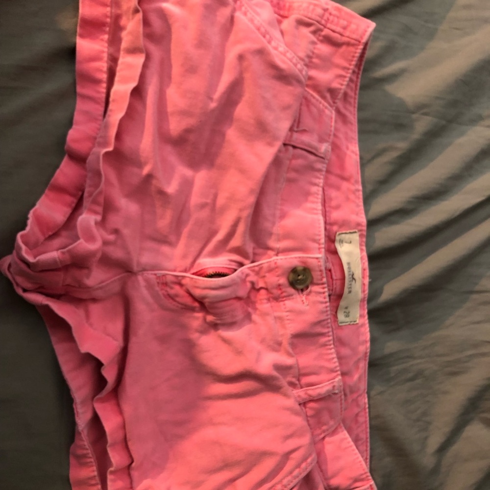 Hollister size 7 pink shorts